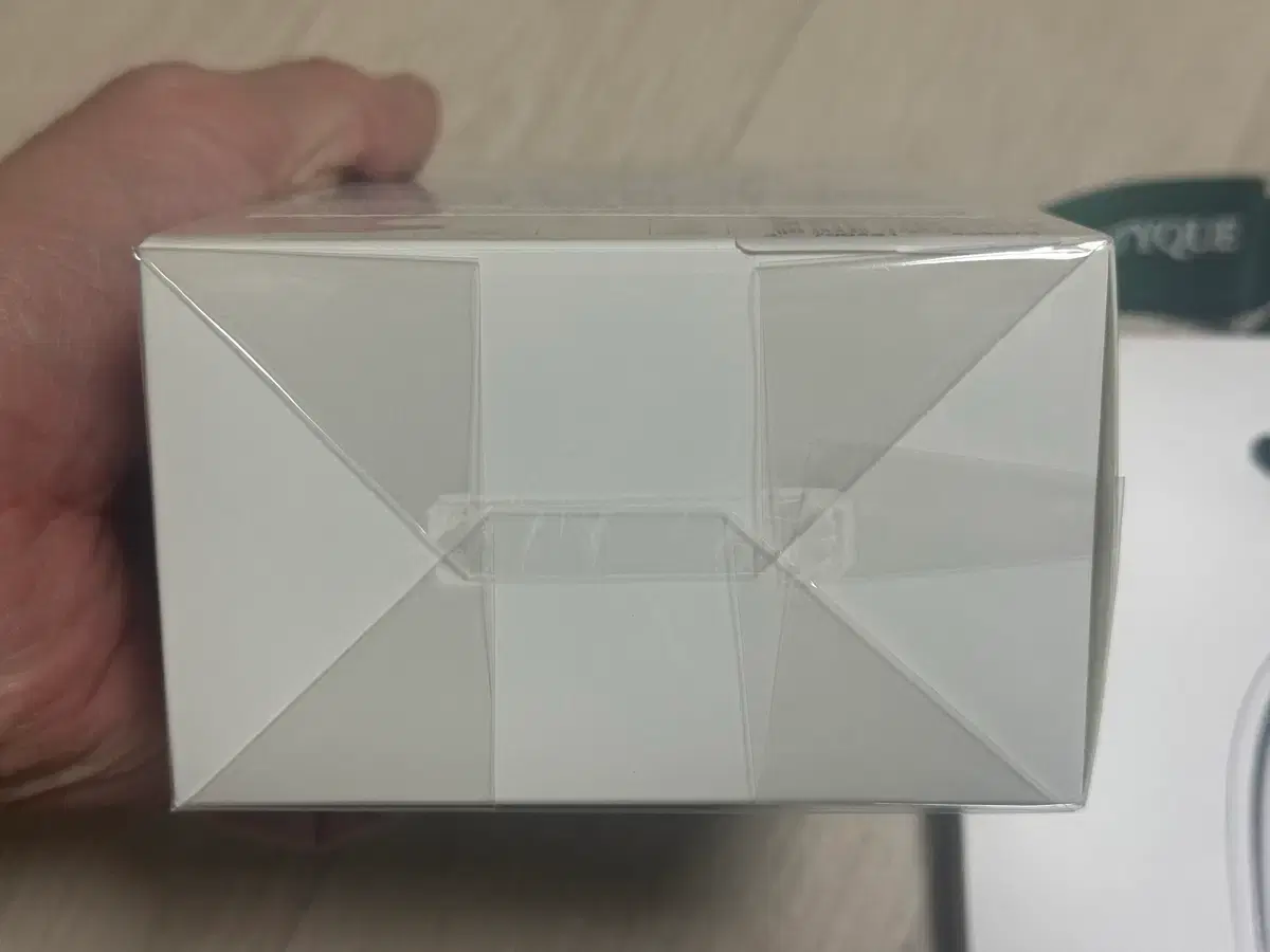 thumbnail-4
